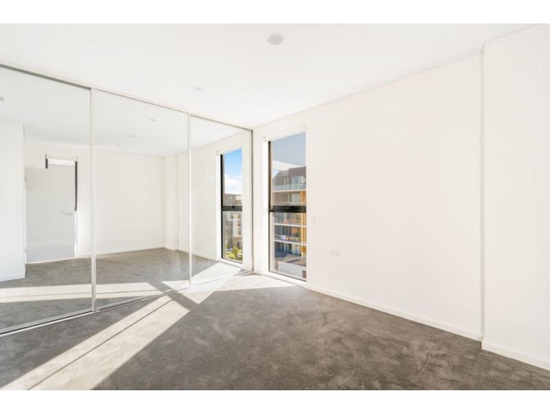 402/161-163 Great Western Highway, Mays Hill NSW 2145